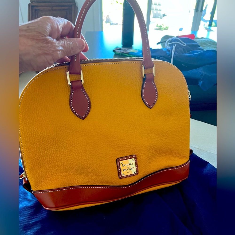 Dooney Bourke NWT purse